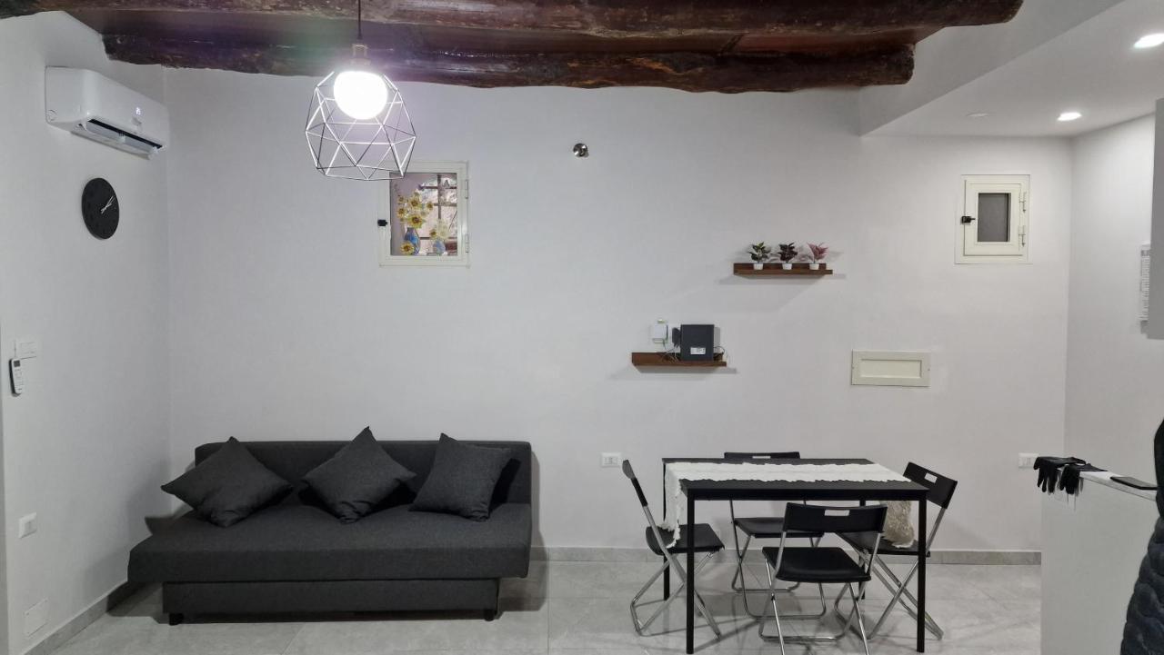 شقة Vincent'S House نابولي المظهر الخارجي الصورة