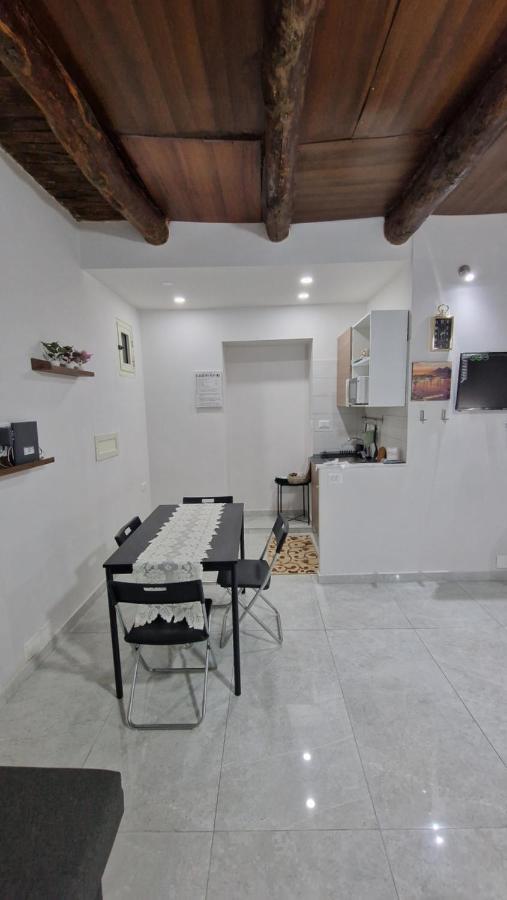 شقة Vincent'S House نابولي المظهر الخارجي الصورة