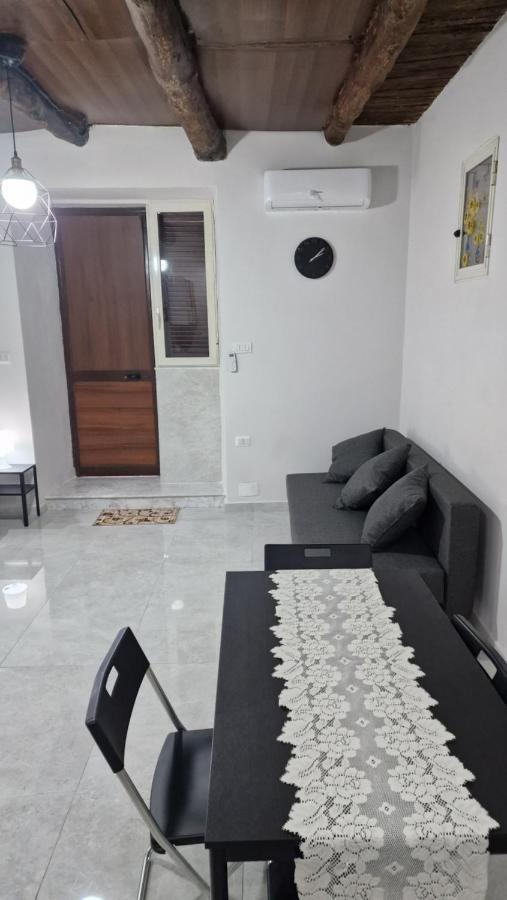 شقة Vincent'S House نابولي المظهر الخارجي الصورة
