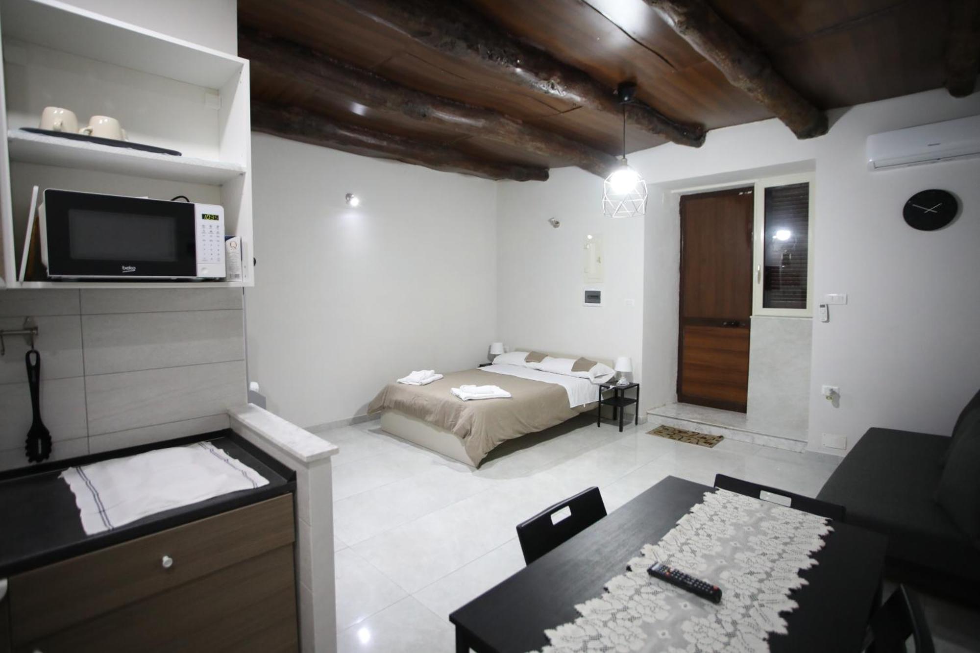 شقة Vincent'S House نابولي المظهر الخارجي الصورة
